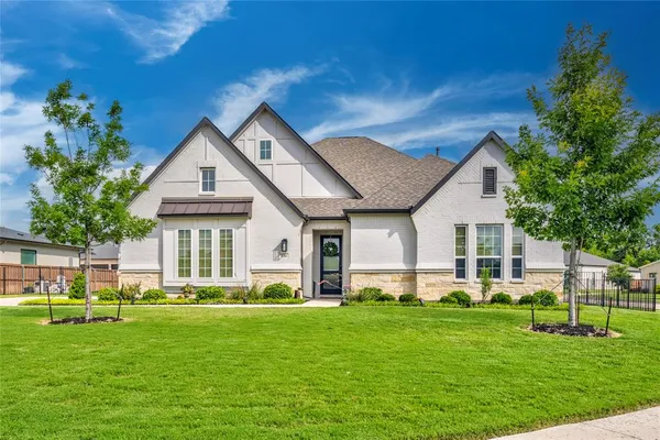$980,000 | 131 Aberdeen Boulevard, Argyle, TX 76226