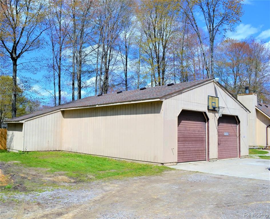 8872 Stone Road Algonac, MI 48001 - Photo 41 of 54