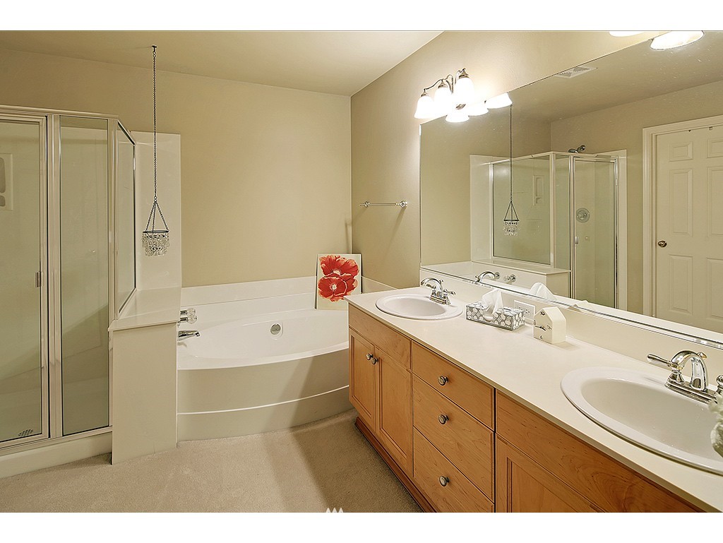 4516 Northeast 6th Place Renton, WA 98059 - Photo 14 of 22