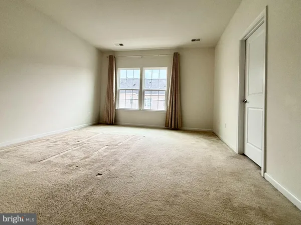 $2,895 | 13528 Kildare Hills Terrace, Germantown, MD 20874
