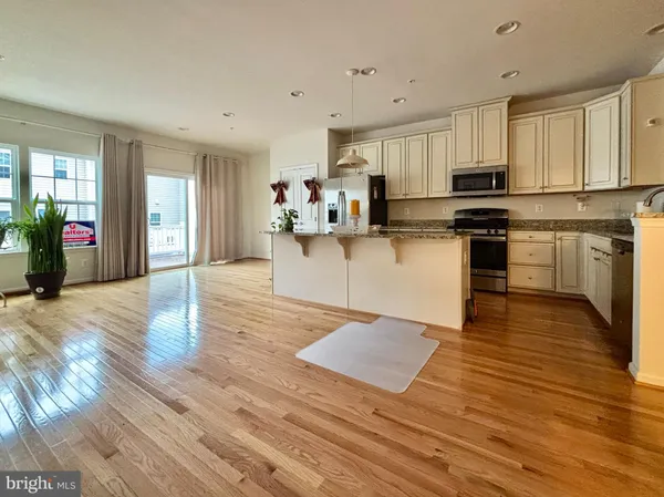 $2,895 | 13528 Kildare Hills Terrace, Germantown, MD 20874