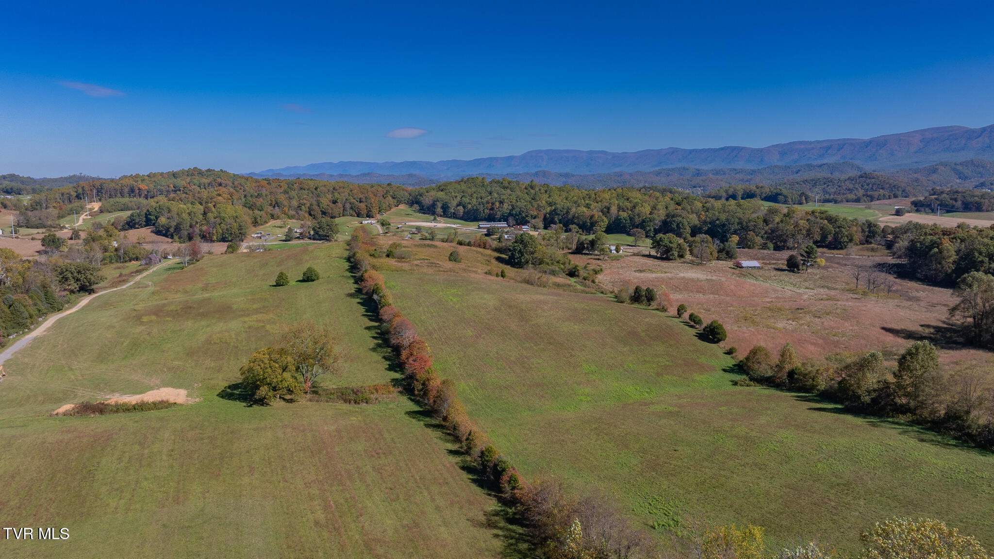 Tbd Paddle Creek Road Bristol, TN 37620 - Photo 3 of 14 dji_fly_20251015_143846_0067_17605541202