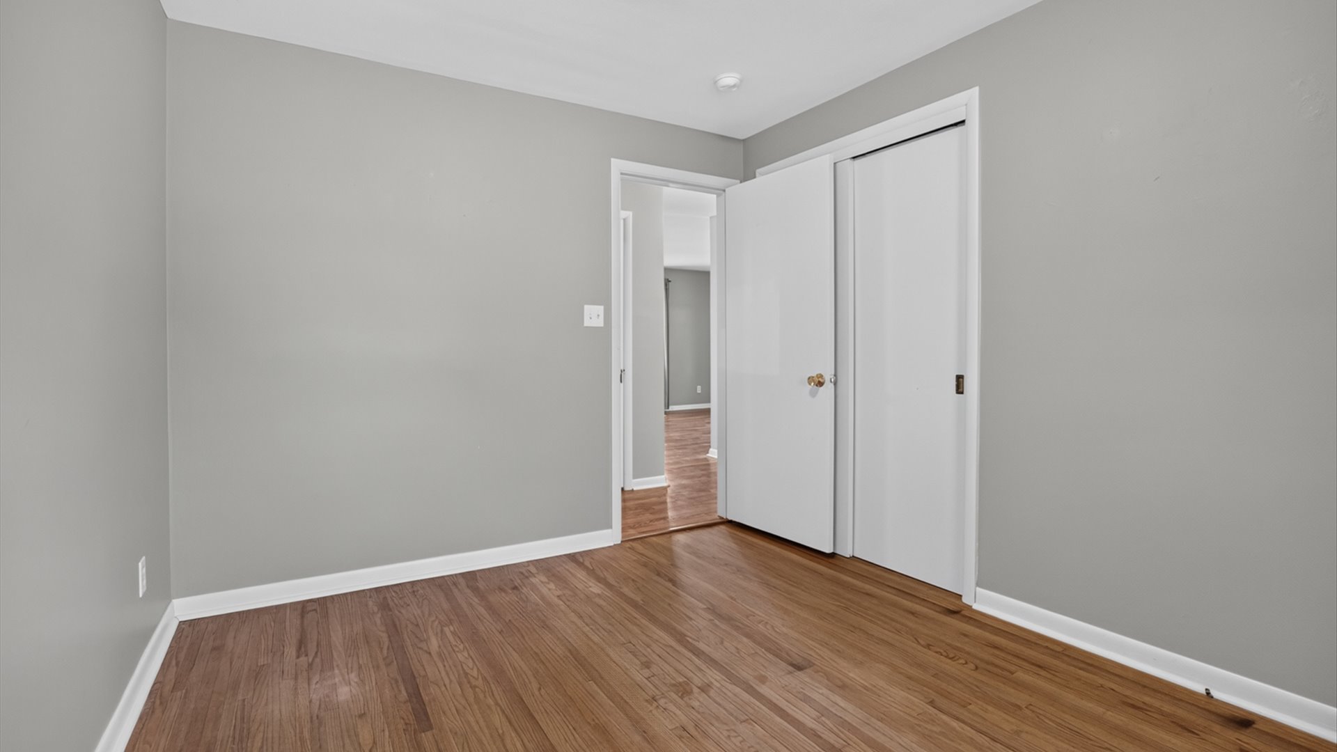 919 Vale Street Bloomington, IL 61701 - Photo 23 of 40
