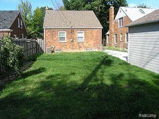 1443 Hampton Road Grosse Pointe, MI 48236 - Photo 10 of 10 Backyard