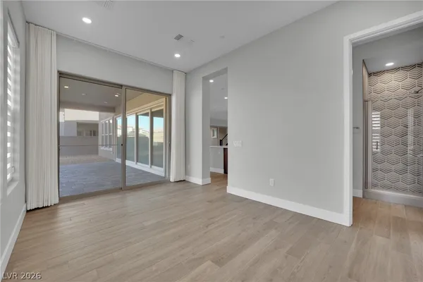 $7,600 | 5073 Slatestone Street, Las Vegas, NV 89135