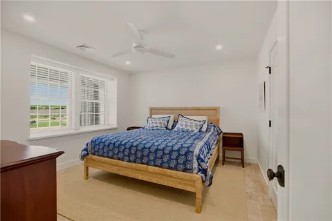 $2,998,000 | 3 Richmond Pond Drive, Westport, MA 02790