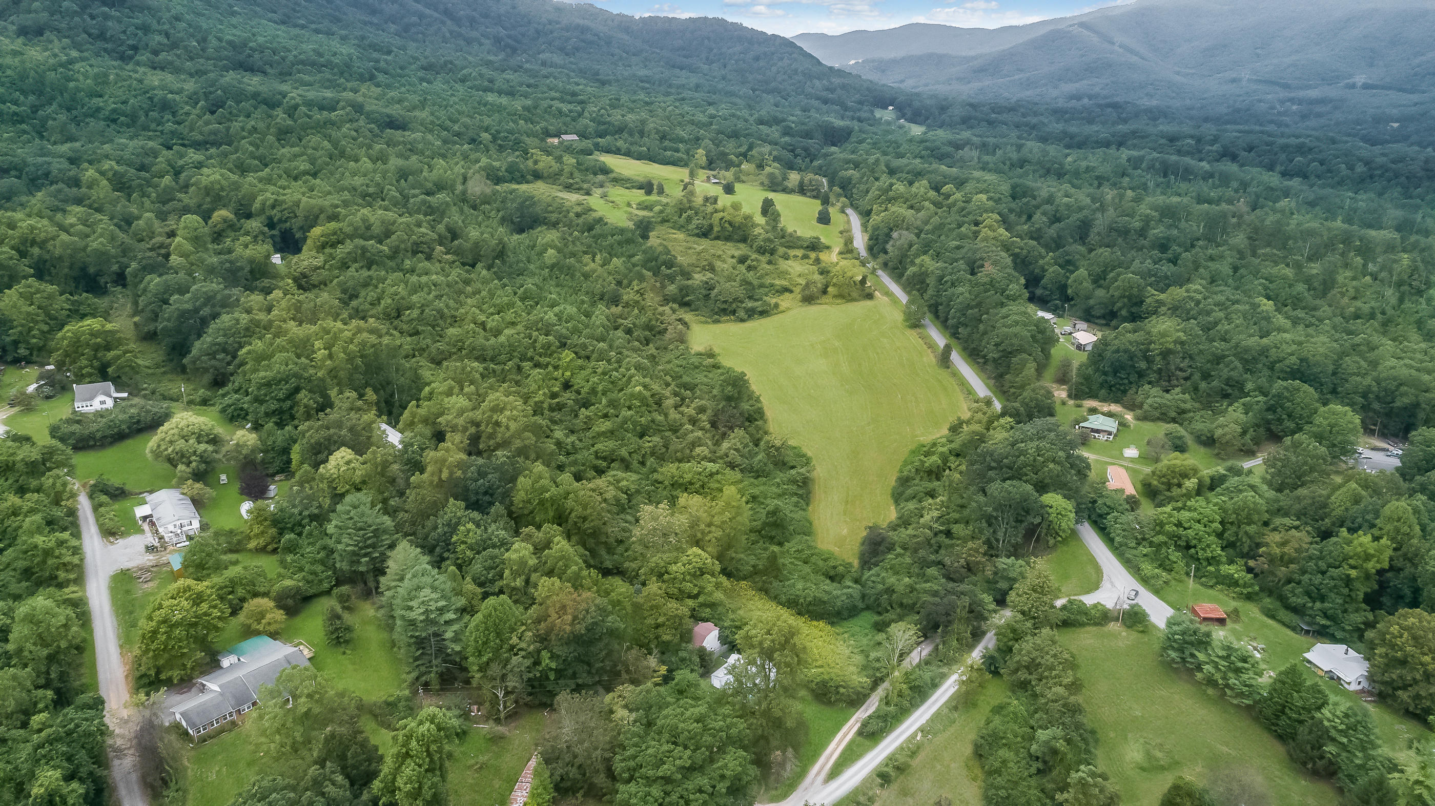 1021 Tervon Lane Blue Ridge, VA 24064 - Photo 10 of 25 DJI_0023-1