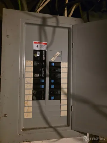 $349,000 | 10 Ericson Avenue, Helmetta, NJ 08828