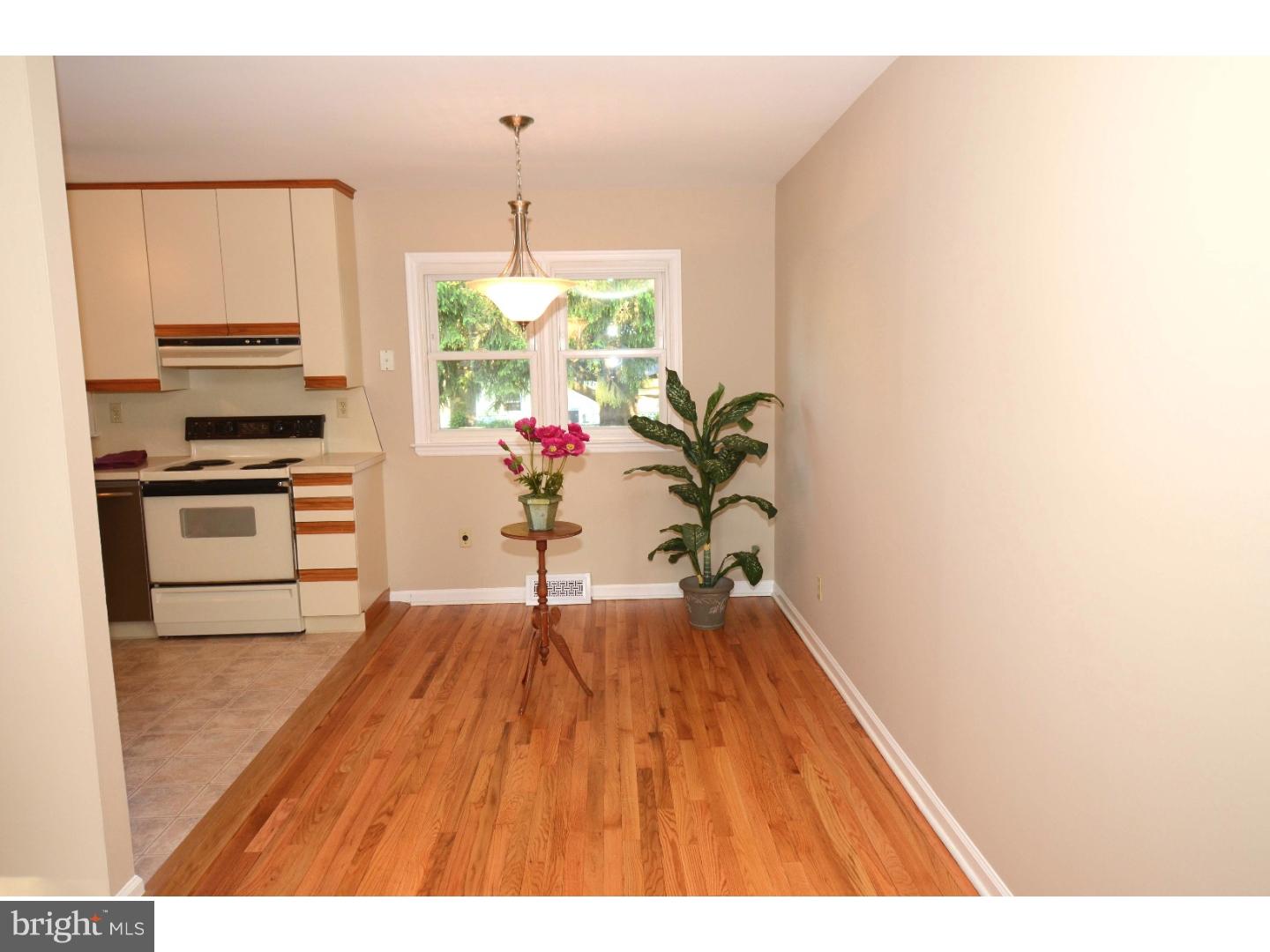 1007 Gallery Road Wilmington, DE 19805 - Photo 4 of 16 Dining Room