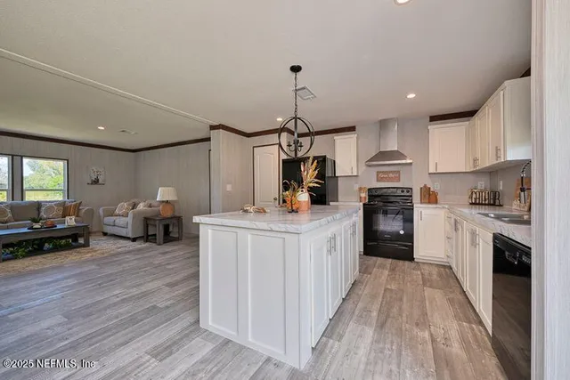 a kitchen with granite countertop lots of counter top space