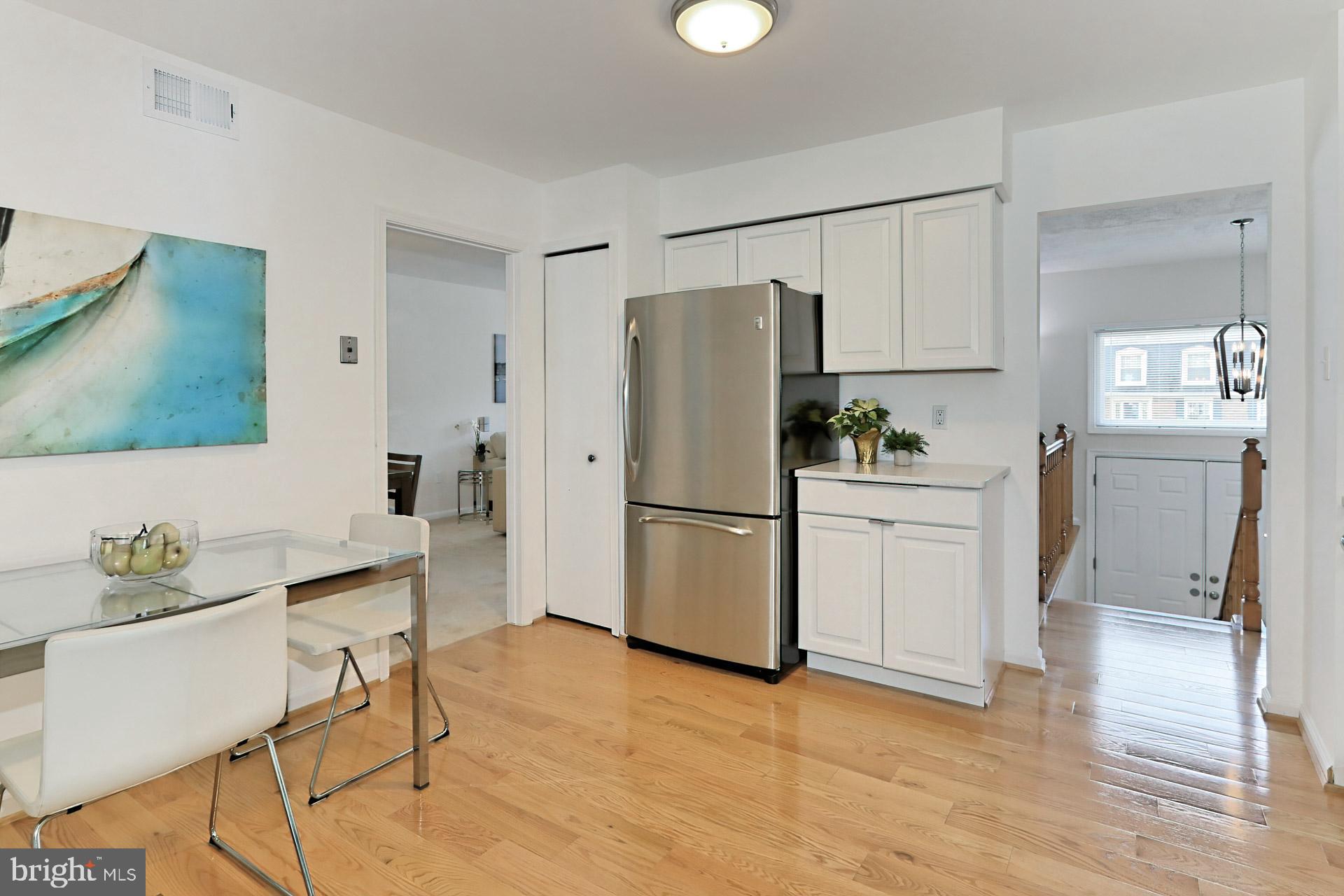9110 Rockefeller Lane Springfield, VA 22153 - Photo 16 of 56 Eating space in the kitchen