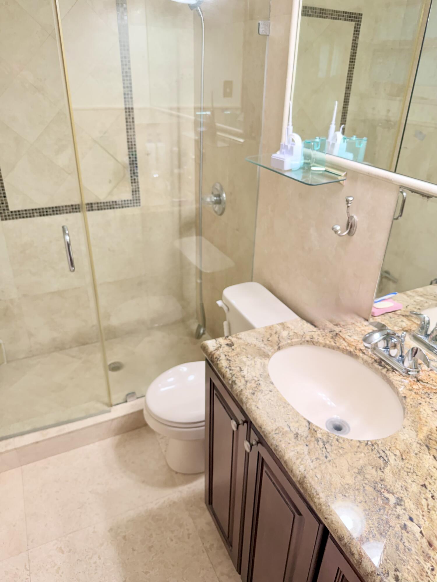 3916 Adams Street Hollywood, FL 33021 - Photo 8 of 38 IMG_9075