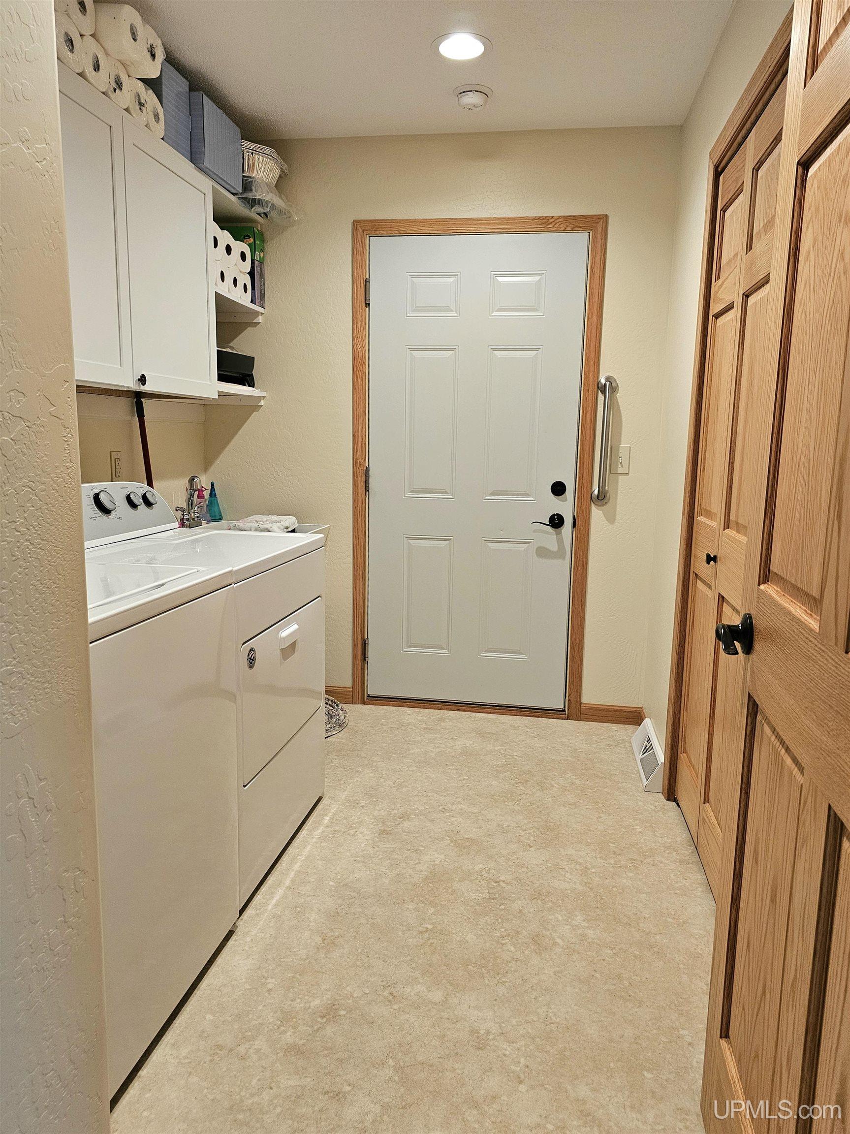 9157 Co Road Rapid River, MI 49878 - Photo 20 of 53