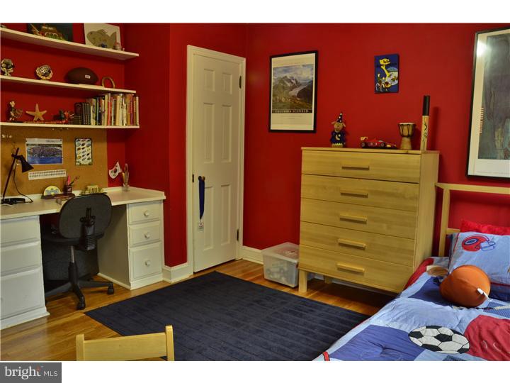 1401 Edgevale Road Wynnewood, PA 19096 - Photo 22 of 25 Gallery Image 22