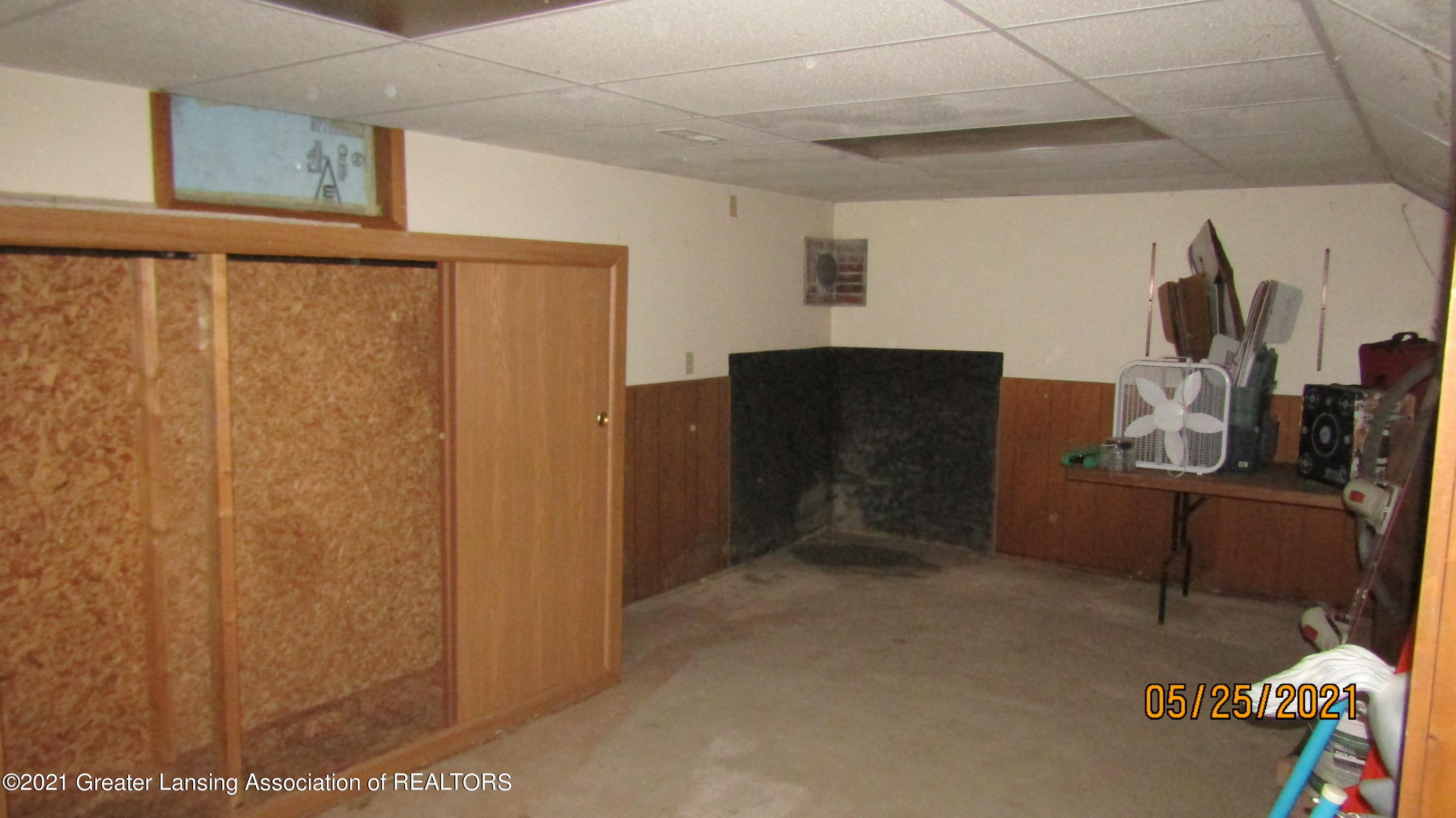 1123 South Perkey Road Charlotte, MI 48813 - Photo 16 of 18 IMG_0193