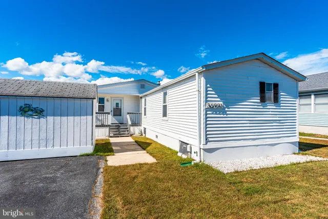 $395,000 | 36991 Laws Point Road, Selbyville, DE 19975