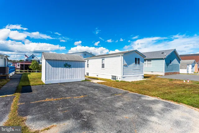 $395,000 | 36991 Laws Point Road, Selbyville, DE 19975