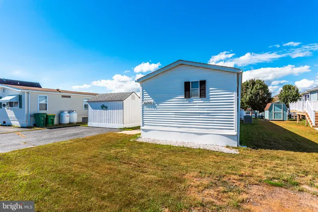 $395,000 | 36991 Laws Point Road, Selbyville, DE 19975