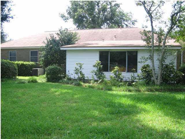 7864 Templeton Road Pensacola, FL 32506 - Photo 18 of 20 Partial view of the back of the house.