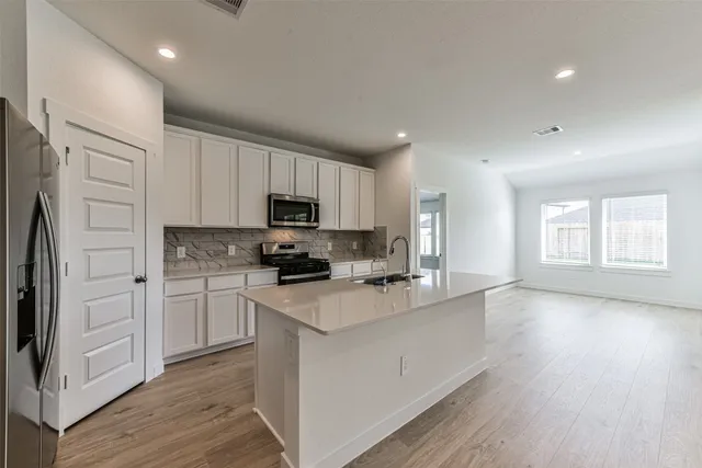 $2,200 | 29911 Violet Sky Way, Fulshear, TX 77494