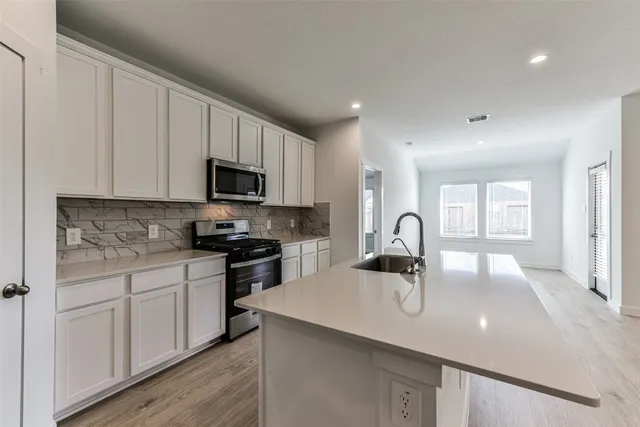 $2,200 | 29911 Violet Sky Way, Fulshear, TX 77494