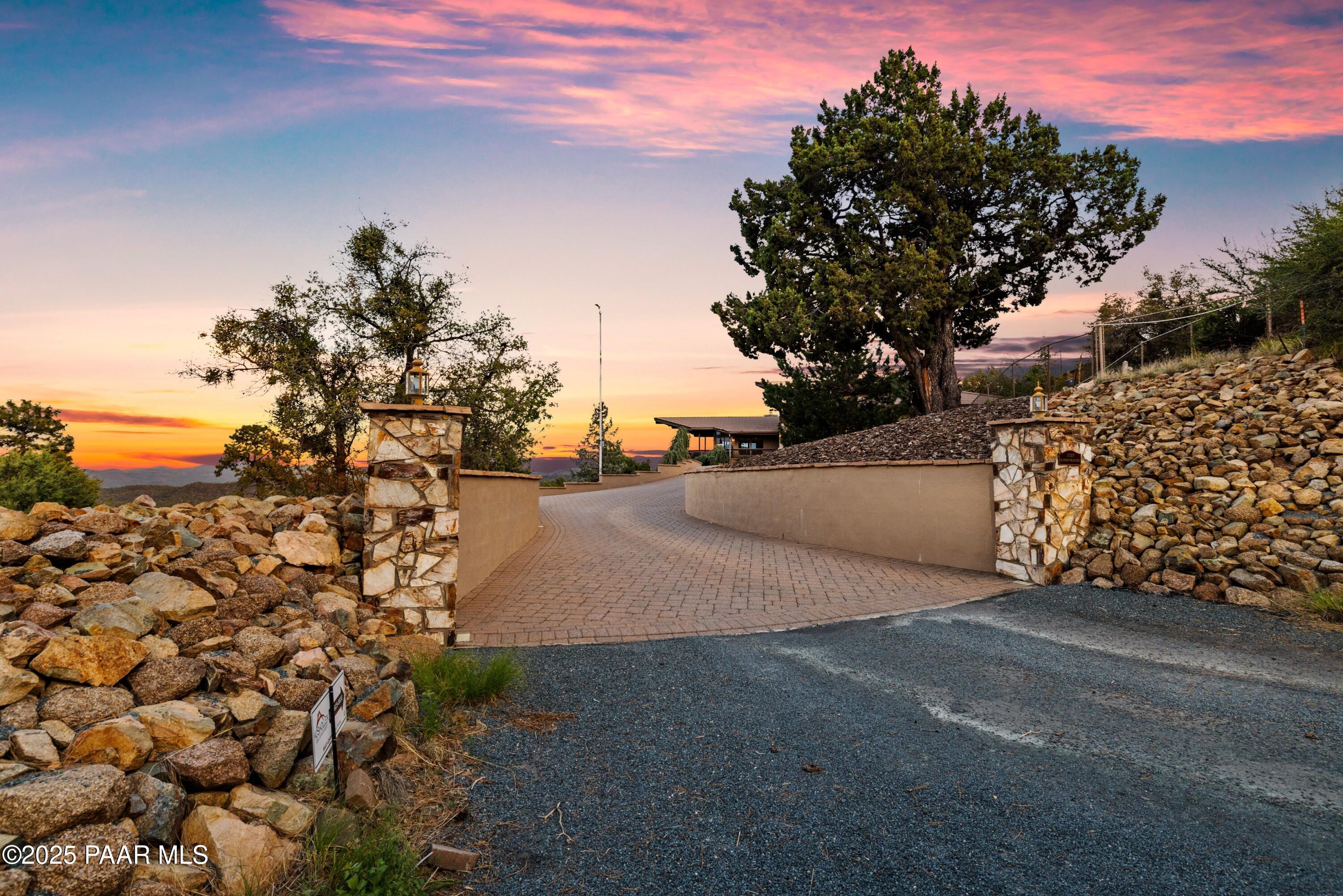 1515 North Happy Valley Road, Unit 5 01 AC Prescott, AZ 86305 - Photo 7 of 77 Approach