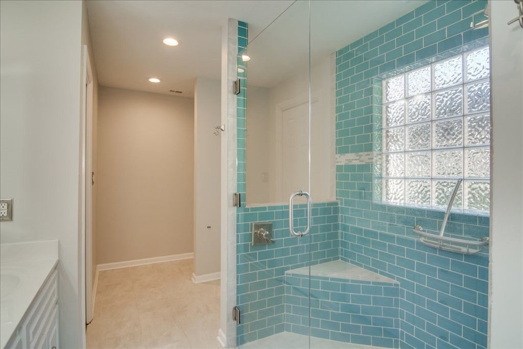 15 Juniper Loop Aiken, SC 29803 - Photo 15 of 24 Owners Shower