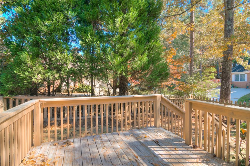 15 Juniper Loop Aiken, SC 29803 - Photo 22 of 24 Deck