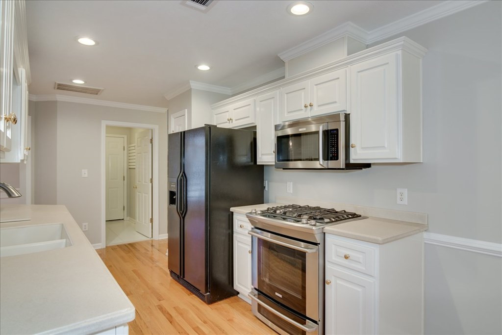 15 Juniper Loop Aiken, SC 29803 - Photo 9 of 24 Kitchen View 2