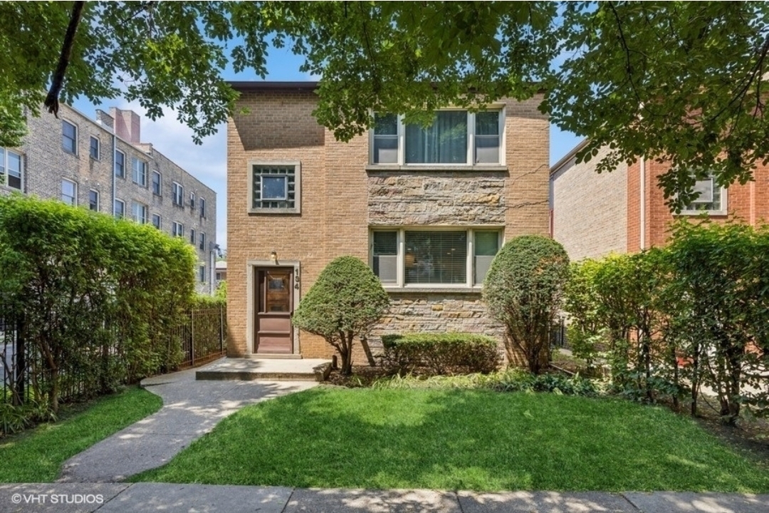 134 Callan Avenue, Unit 2 Evanston, IL 60202 - Photo 1 of 12
