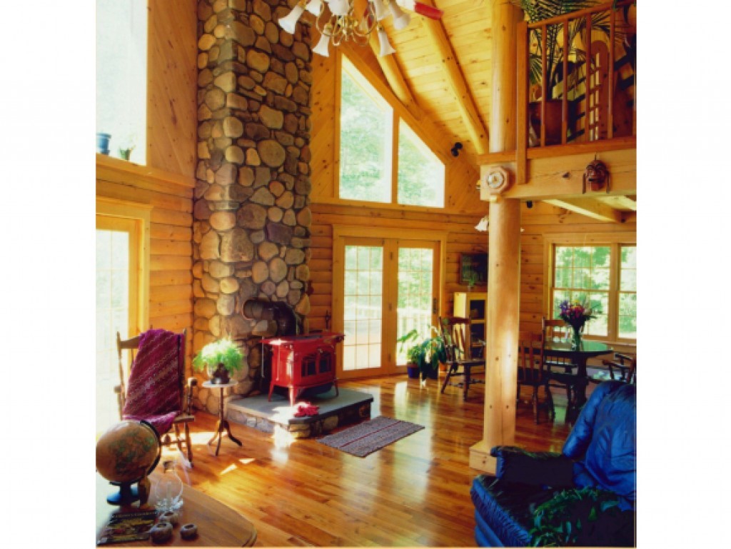 2092 Richmond Road Hinesburg, VT 05461 - Photo 2 of 36 Gallery Image 2