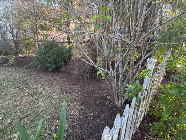 a view of an outdoor space and a yard