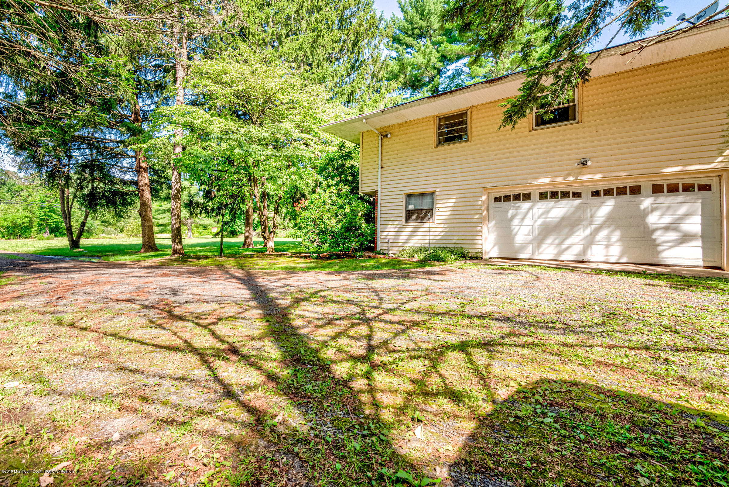 270 Route 539 Cream Ridge, NJ 08514 - Photo 4 of 50 270Route539-4