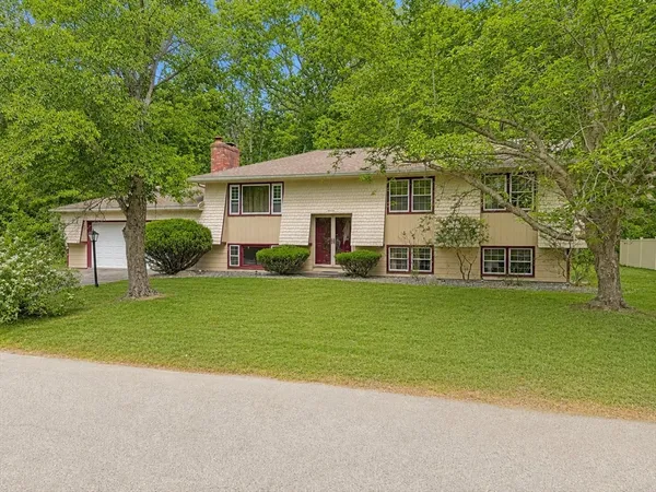 $499,900 | 59 Marlise Drive, Attleboro, MA 02703