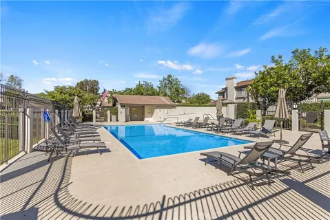 $1,080,000 | 1 Sunup, Irvine, CA 92603