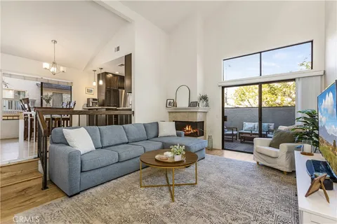 $1,080,000 | 1 Sunup, Irvine, CA 92603