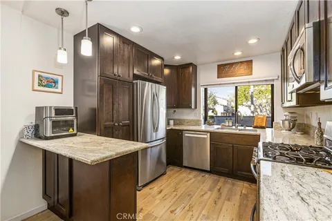 $1,080,000 | 1 Sunup, Irvine, CA 92603