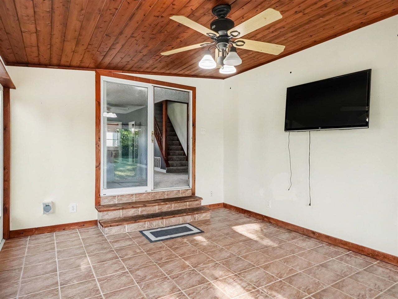 11484 Dennison Road Milan, MI 48160 - Photo 13 of 35 Gallery Image 13