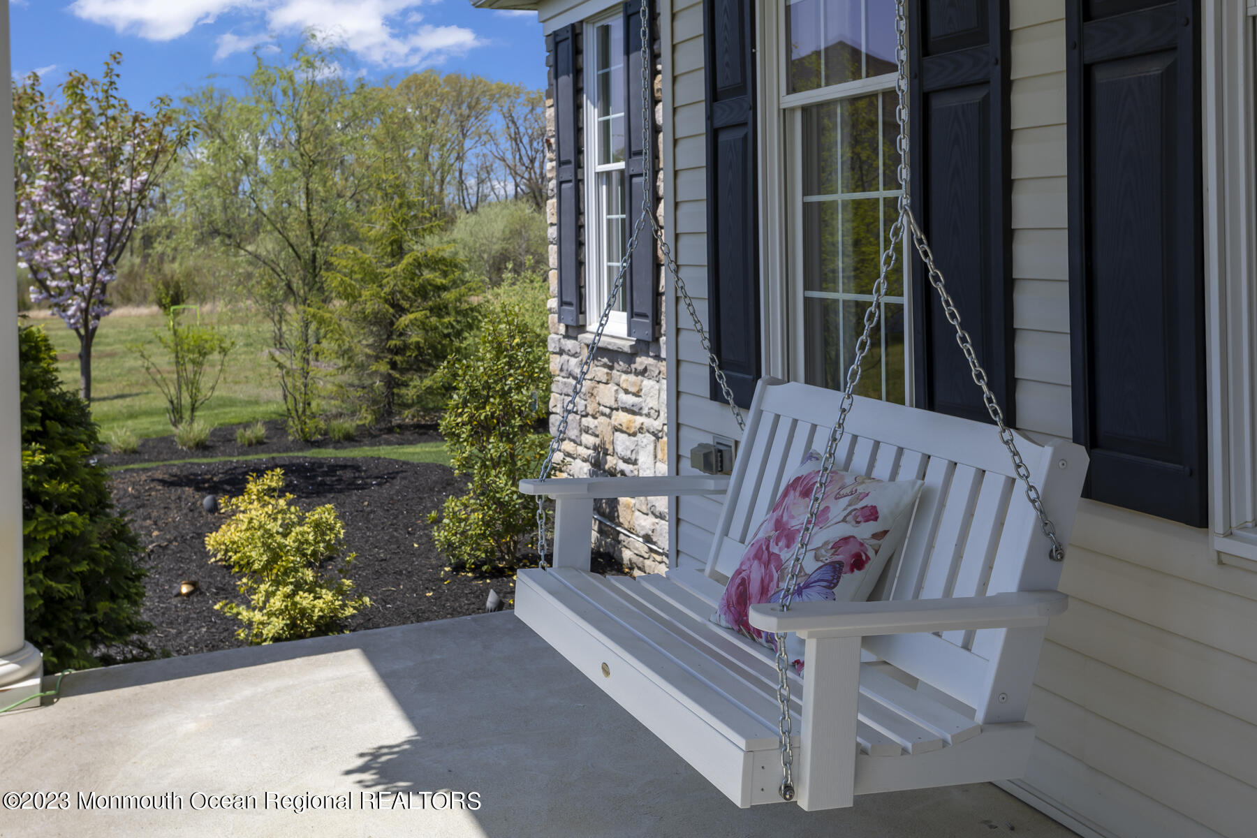 18 Weathervane Circle Cream Ridge, NJ 08514 - Photo 11 of 72 18 weathervane 389