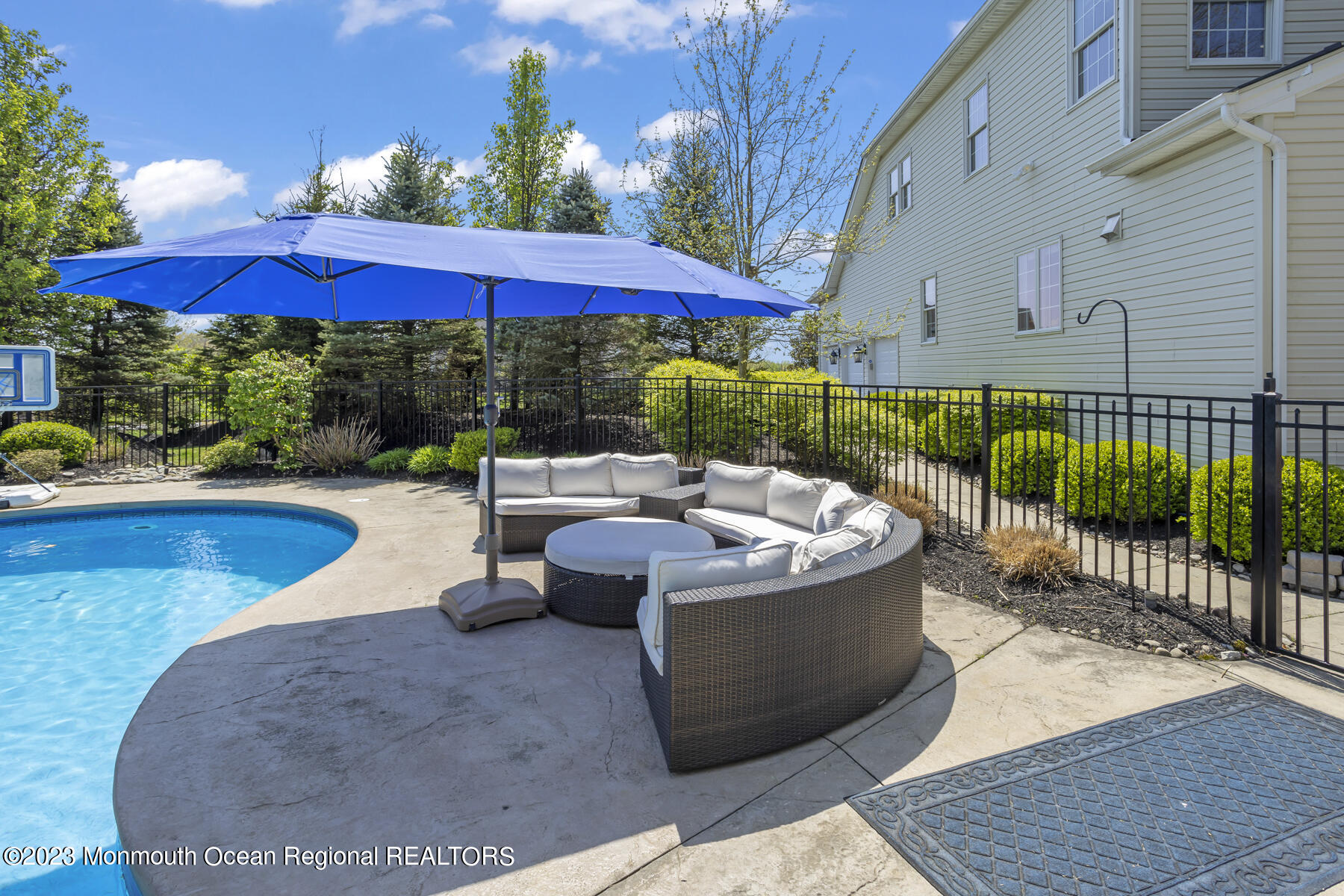 18 Weathervane Circle Cream Ridge, NJ 08514 - Photo 18 of 72 18 weathervane 335