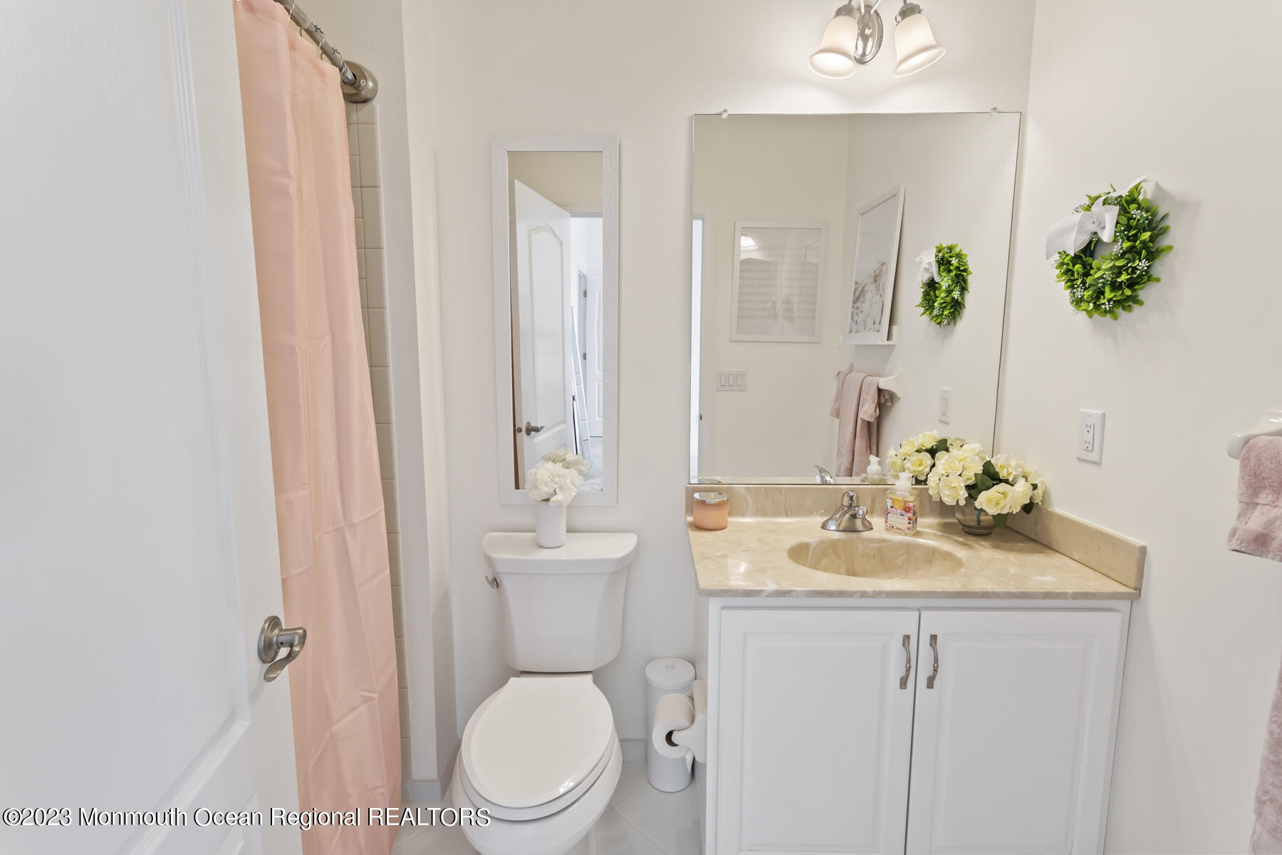 18 Weathervane Circle Cream Ridge, NJ 08514 - Photo 55 of 72 18 weathervane 198 - Copy
