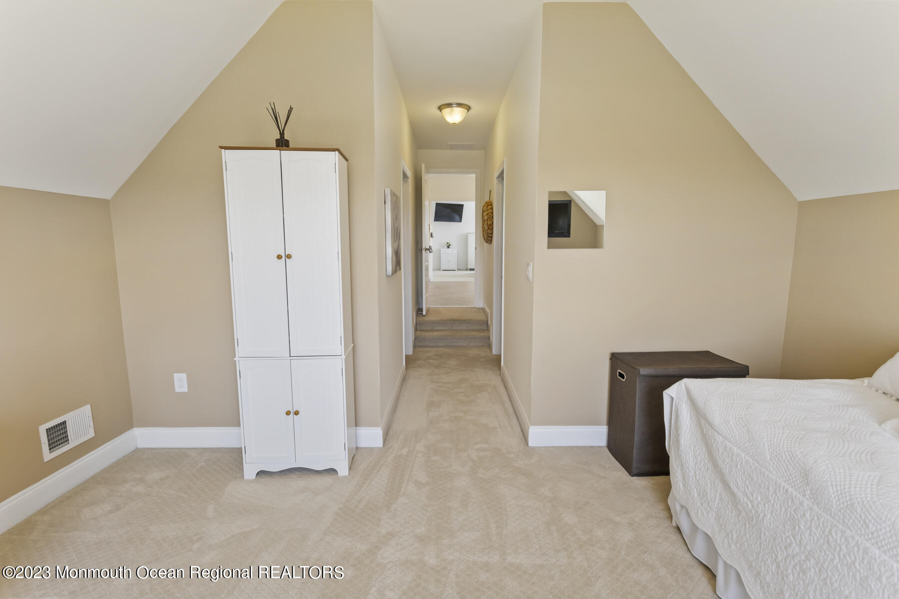 18 Weathervane Circle Cream Ridge, NJ 08514 - Photo 68 of 72 18 weathervane 261