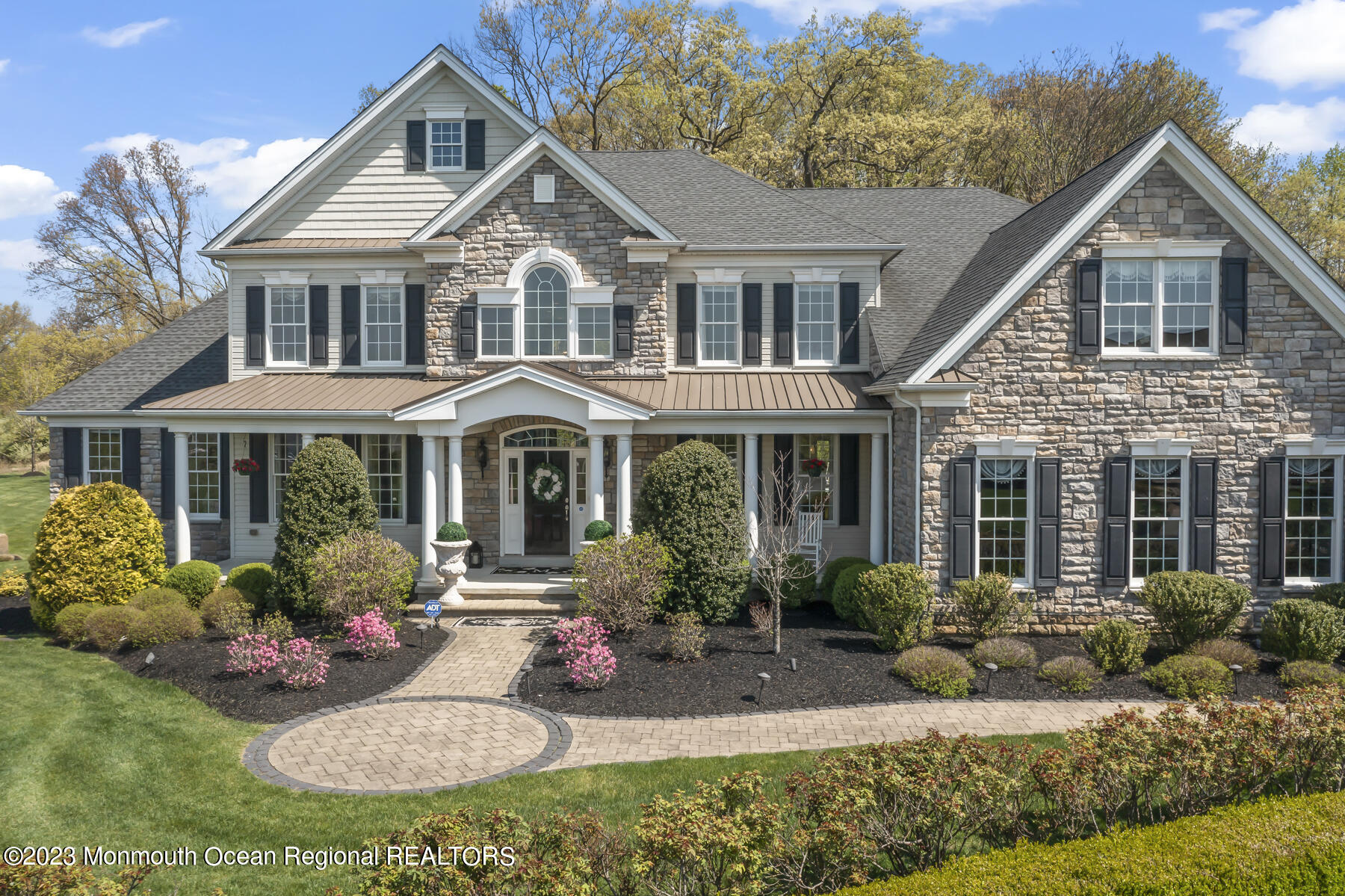 18 Weathervane Circle Cream Ridge, NJ 08514 - Photo 7 of 72 18 weather Drone 55 - Copy
