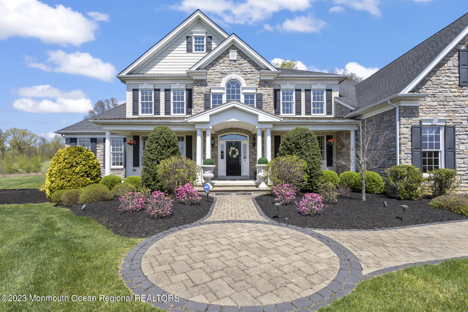18 Weathervane Circle Cream Ridge, NJ 08514 - Photo 9 of 72 18 weathervane 377