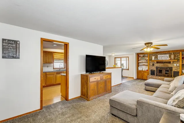 $198,500 | 9503 Southwest Haverhill Road, Augusta, KS 67010