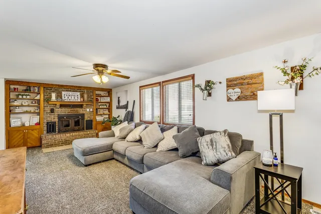 $198,500 | 9503 Southwest Haverhill Road, Augusta, KS 67010