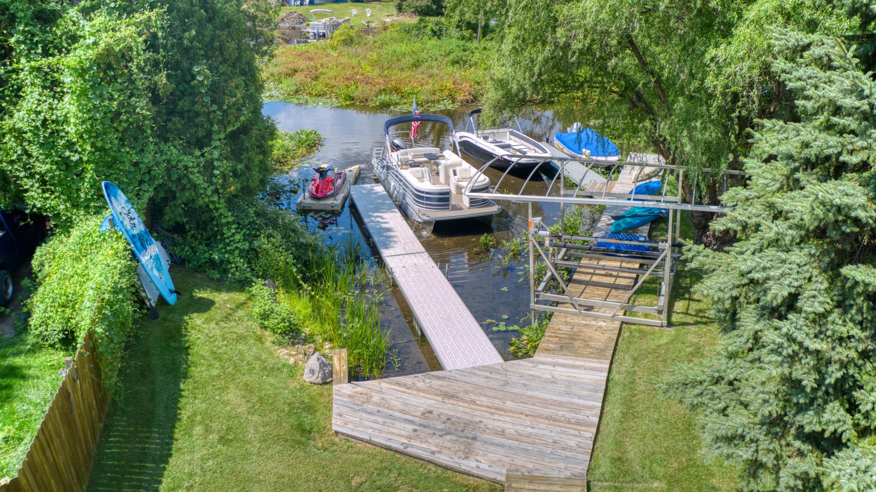 647 Napoleon Road Michigan Center, MI 49254 - Photo 18 of 25 6e4W6tsg