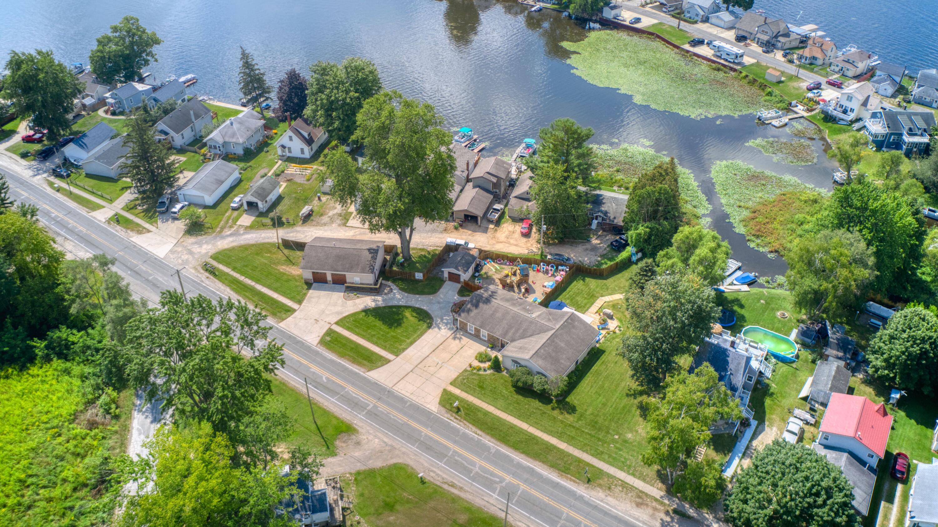 647 Napoleon Road Michigan Center, MI 49254 - Photo 23 of 25 3R8dtATw