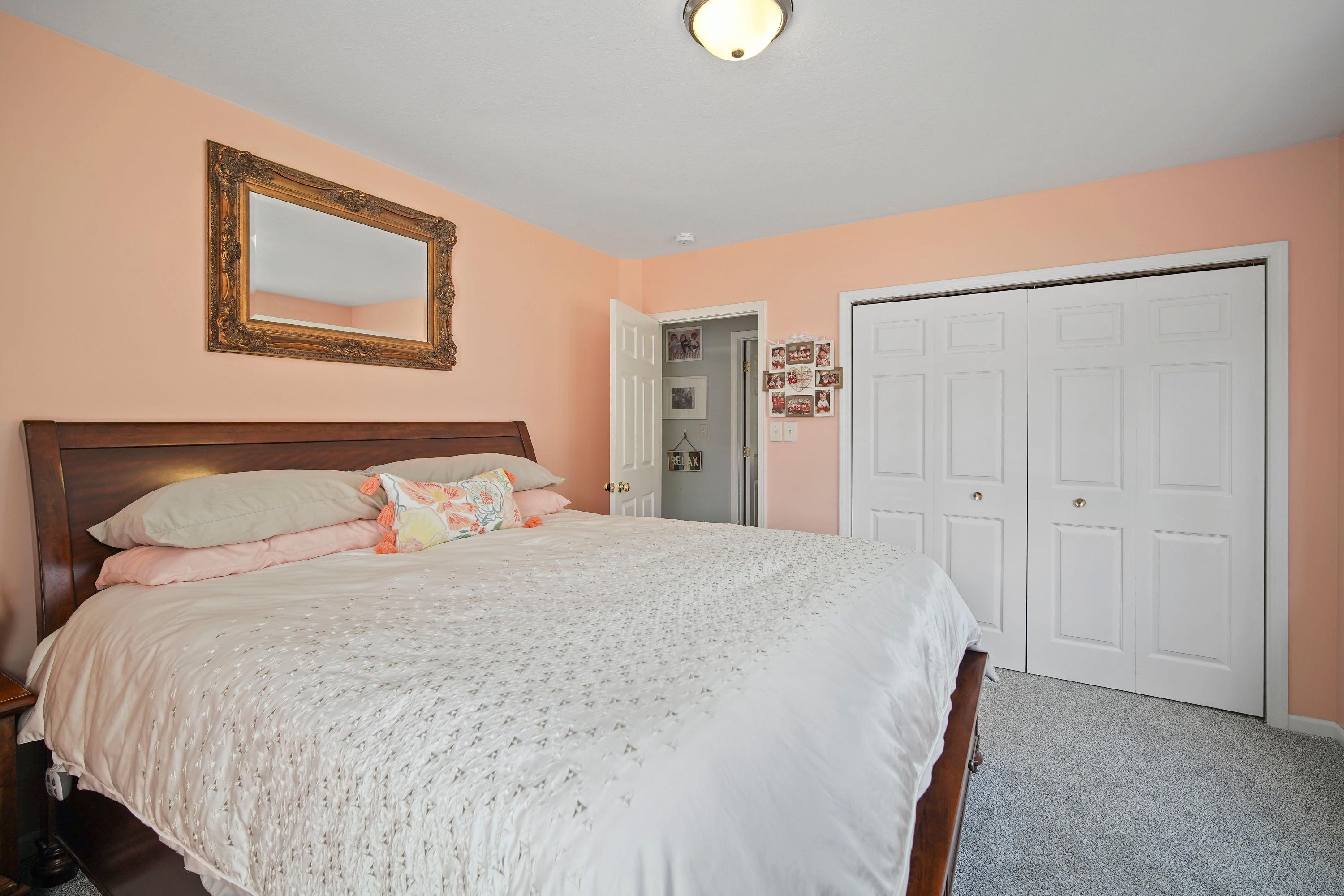 647 Napoleon Road Michigan Center, MI 49254 - Photo 7 of 25 QQcgcIZA