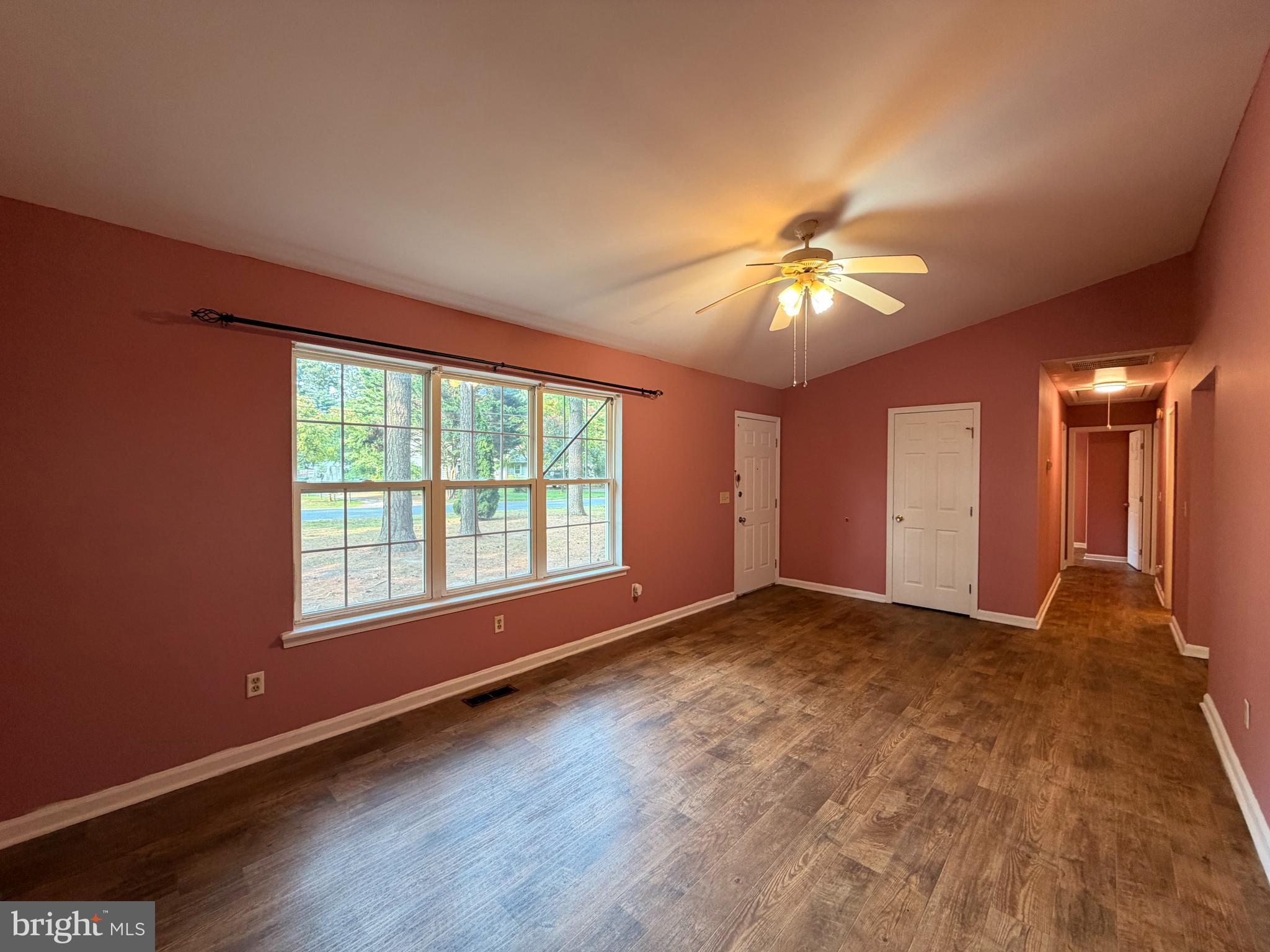 208 Harford Road Salisbury, MD 21801 - Photo 6 of 43 Gallery Image 6